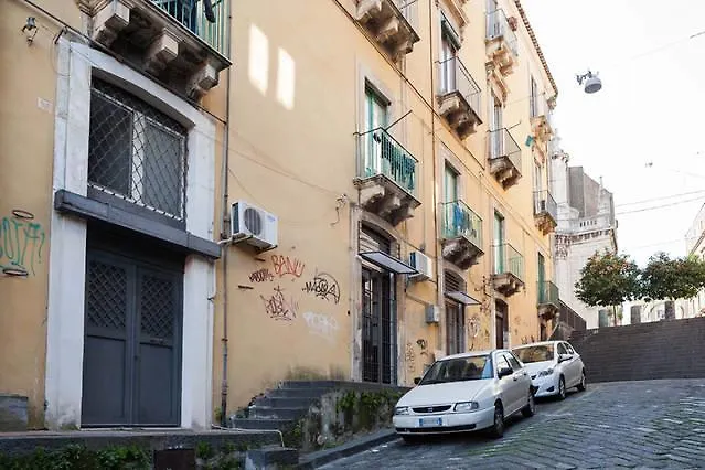 La Discesa Di San Camillo Apartamento Catânia 0*,